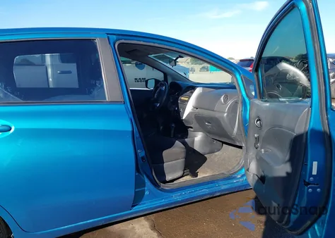 2016 Nissan Versa Note S Plus z USA, uszkodzony, nr VIN 3N1CE2CP3GL353920